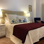 Deluxe - Train Station, Center Apartamento *