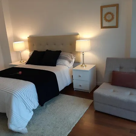 Deluxe - Train Station, Center Apartmán *