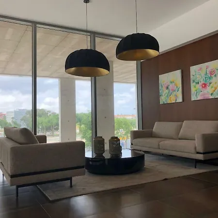 Daire Deluxe - Train Station, Center *