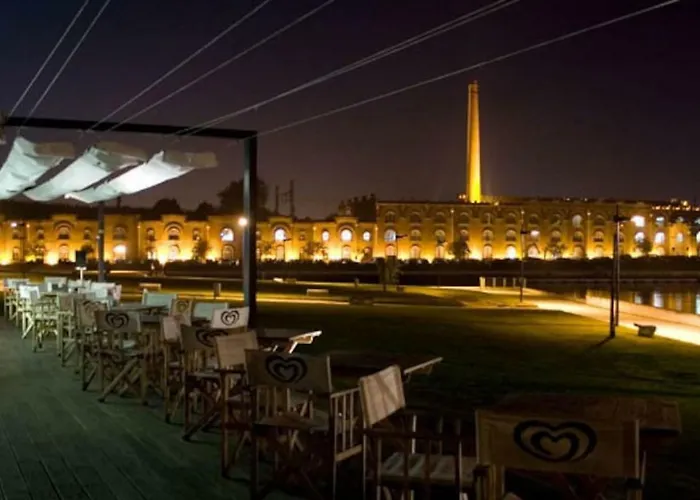 Deluxe - Train Station, Center 아파트 아베이루