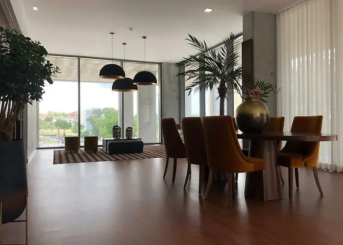 Deluxe - Train Station, Center 아파트